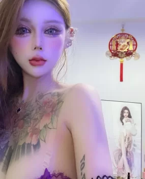 欧美风大胸性感蜜桃臀