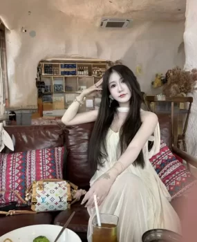 呼市万达 20 “妹妹”