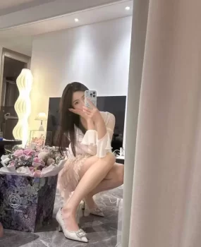 性感大长腿服务一流粉嫩水多