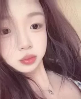 小萝莉角色扮演