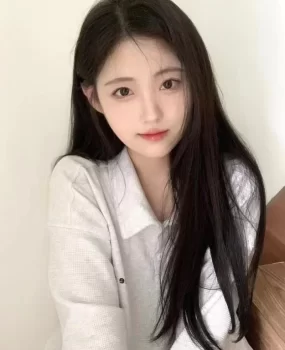 南湖万达02年大学生