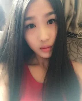 水立方公馆，炮打童颜巨乳超嫩妹，超值体验！