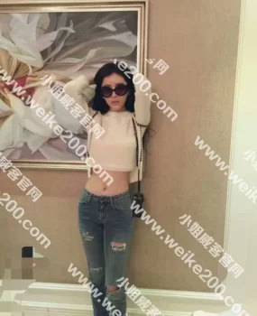 性感MM大长腿，活好不机车