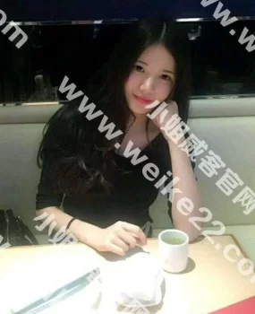 刚从广州回来的漂亮兼职妹妹