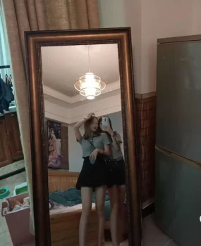 爆操安徽芜湖高冷大学生，装高冷，一到床上叫个不停