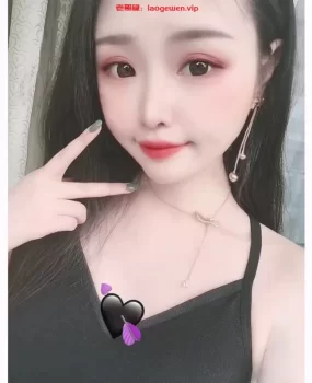 认识在上古大观服装店上班的兼职小妹只在晚上出来