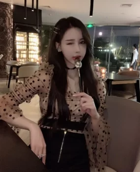 苏州极品学妹，活好身材棒，皮肤白白嫩嫩